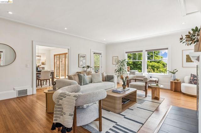 608 Jean St, Oakland, CA 94610
