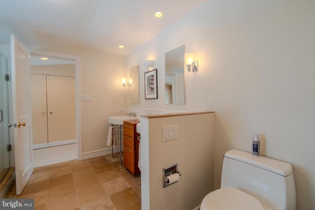 173 HILLVIEW DR, Springfield, PA 19064