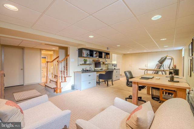 173 HILLVIEW DR, Springfield, PA 19064