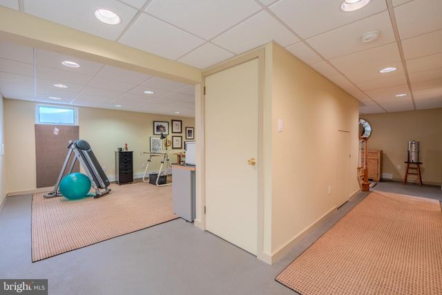 173 HILLVIEW DR, Springfield, PA 19064