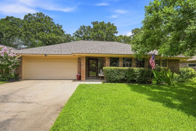 3509 Tomlinson Court, Arlington, TX 76017