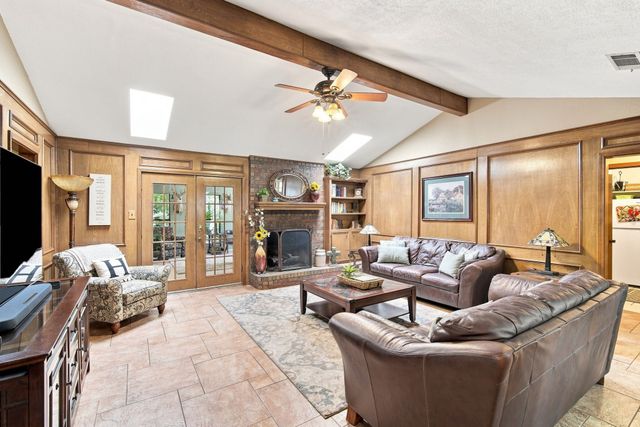 3509 Tomlinson Court, Arlington, TX 76017