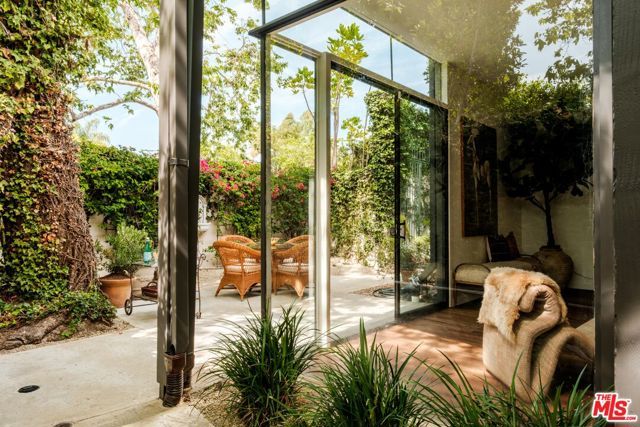 1151 Angelo Drive, Beverly Hills, CA 90210