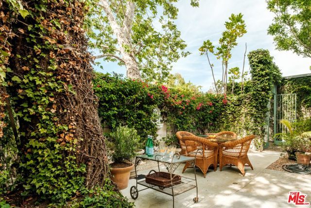 1151 Angelo Drive, Beverly Hills, CA 90210