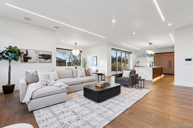 267 S Clermont Street, Denver, CO 80246