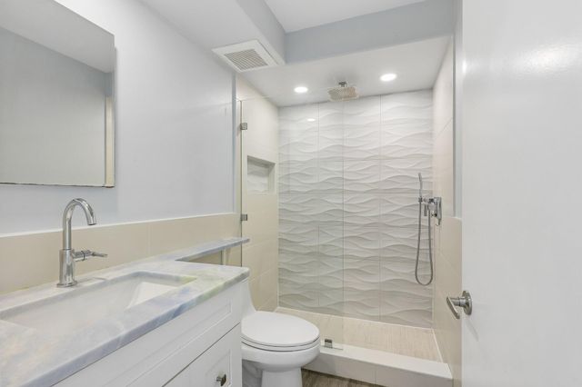 1850 S Ocean Drive 111, Fort Lauderdale, FL 33316