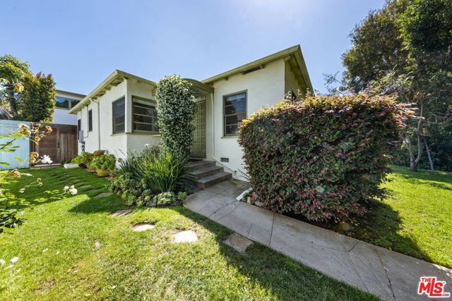 1340 Grant Street, Santa Monica, CA 90405