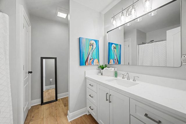 439 Windward Dr, Houma, LA 70360