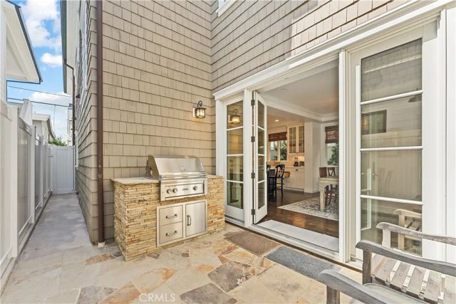 115 Topaz, Newport Beach, CA 92662