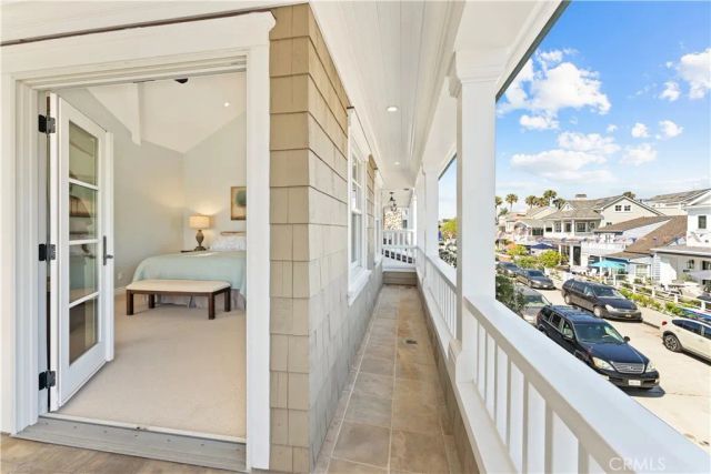 115 Topaz, Newport Beach, CA 92662