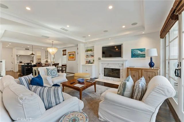 115 Topaz, Newport Beach, CA 92662