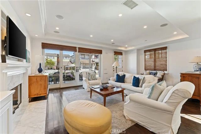 115 Topaz, Newport Beach, CA 92662