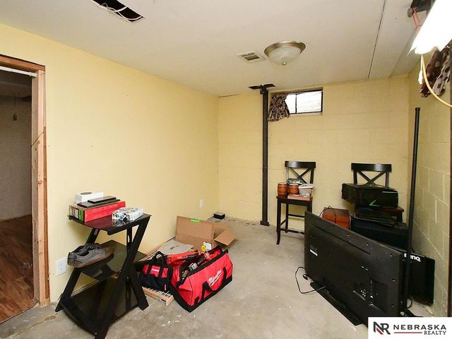 1184 Fairfield Street, Lincoln, NE 68521