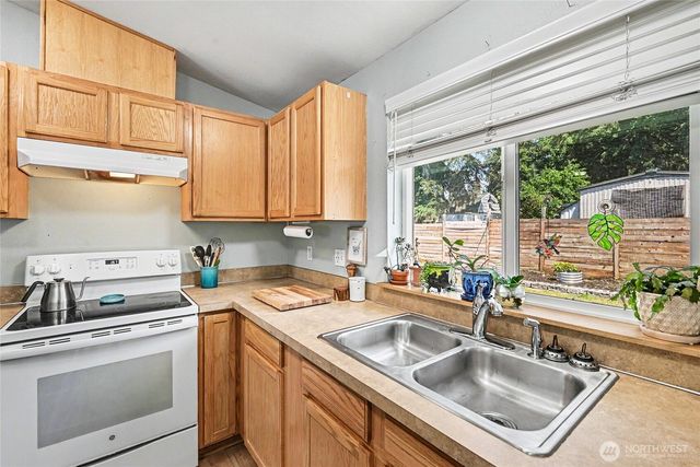 25413 31st Avenue E, Spanaway, WA 98387