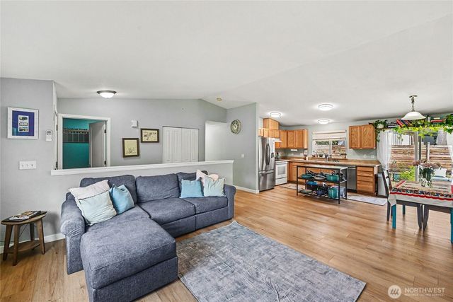 25413 31st Avenue E, Spanaway, WA 98387