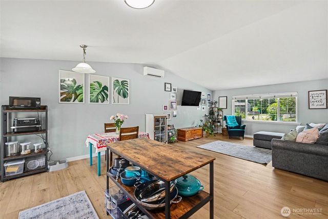 25413 31st Avenue E, Spanaway, WA 98387