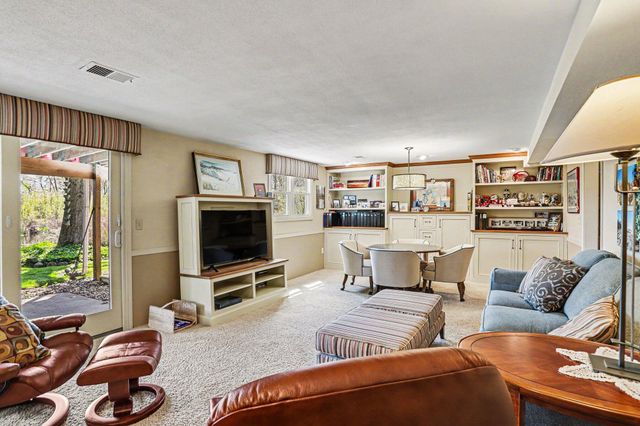 4374 E TU Avenue, Vicksburg, MI 49097
