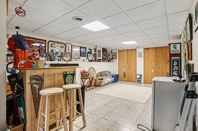 4374 E TU Avenue, Vicksburg, MI 49097