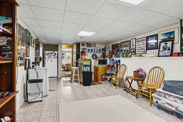 4374 E TU Avenue, Vicksburg, MI 49097
