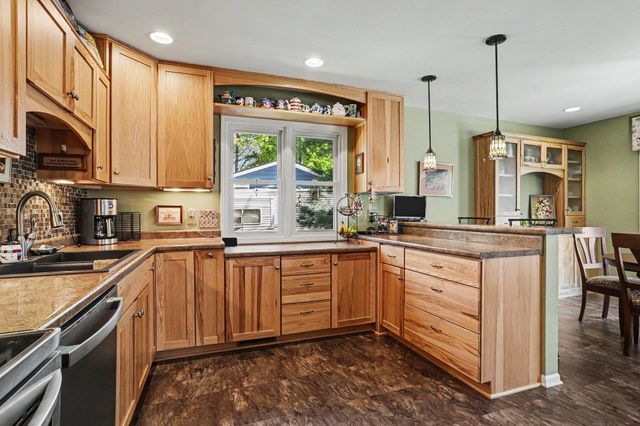 4374 E TU Avenue, Vicksburg, MI 49097