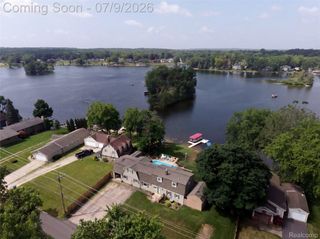 10075 Graham Drive, Springfield Charter Township, MI 48348