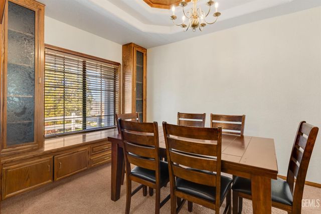 23480 Meadow View Court, Tehachapi, CA 93561