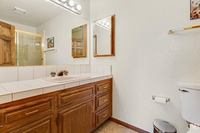 23480 Meadow View Court, Tehachapi, CA 93561