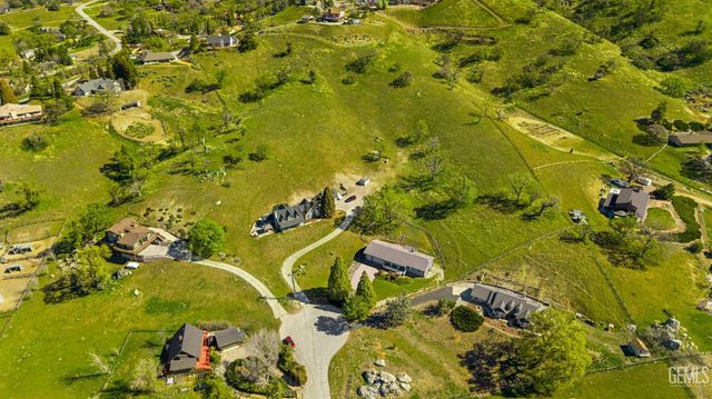 23480 Meadow View Court, Tehachapi, CA 93561