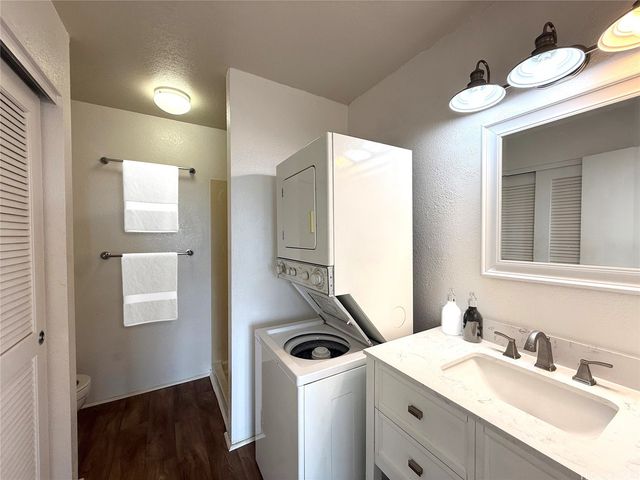 94-1420 Kulewa Loop 37S, Waipahu, HI 96797