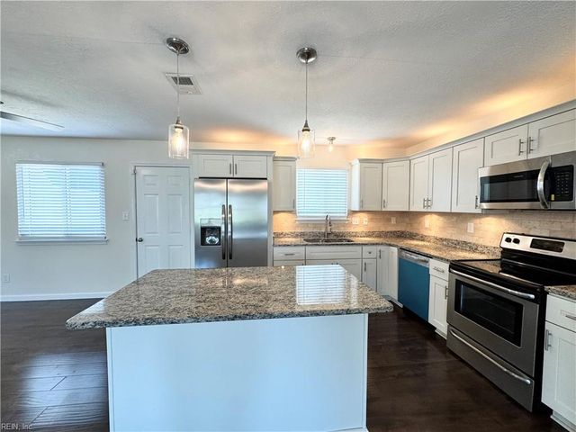 1657 Kilt ST, Virginia Beach, VA 23464