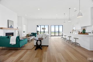 12900 Altair Court, Bakersfield, CA 93314