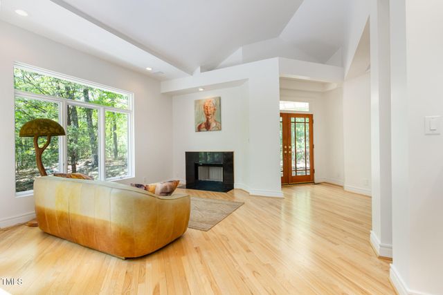 1011 Wood Sage Drive, Chapel Hill, NC 27516