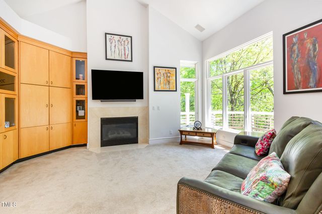 1011 Wood Sage Drive, Chapel Hill, NC 27516