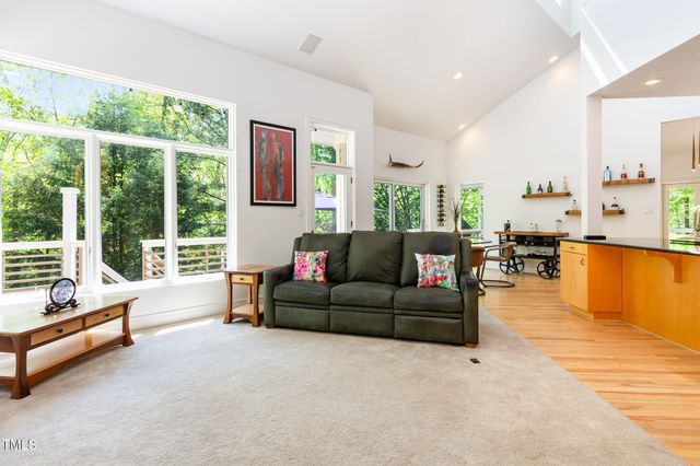 1011 Wood Sage Drive, Chapel Hill, NC 27516