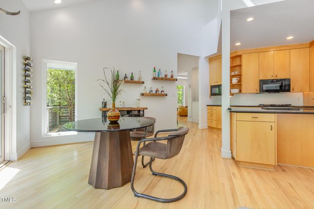 1011 Wood Sage Drive, Chapel Hill, NC 27516