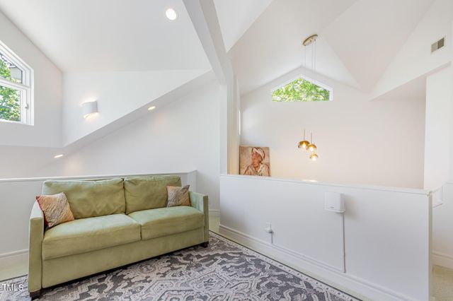 1011 Wood Sage Drive, Chapel Hill, NC 27516
