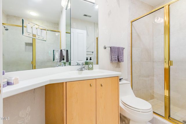 1011 Wood Sage Drive, Chapel Hill, NC 27516