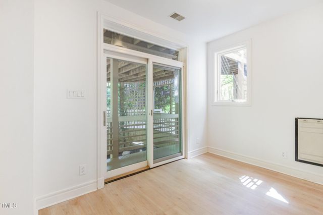 1011 Wood Sage Drive, Chapel Hill, NC 27516