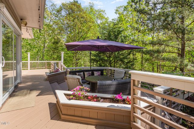 1011 Wood Sage Drive, Chapel Hill, NC 27516