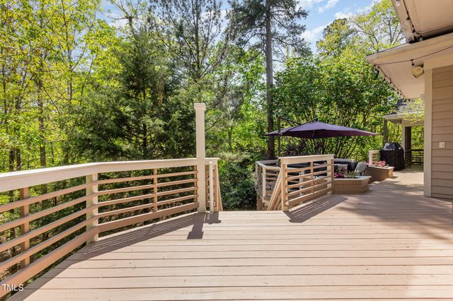 1011 Wood Sage Drive, Chapel Hill, NC 27516