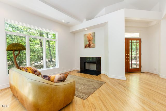 1011 Wood Sage Drive, Chapel Hill, NC 27516