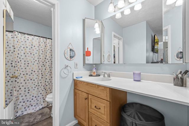 6056 RED SQUIRREL PL, Waldorf, MD 20603