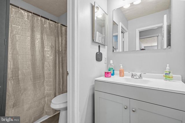 6056 RED SQUIRREL PL, Waldorf, MD 20603