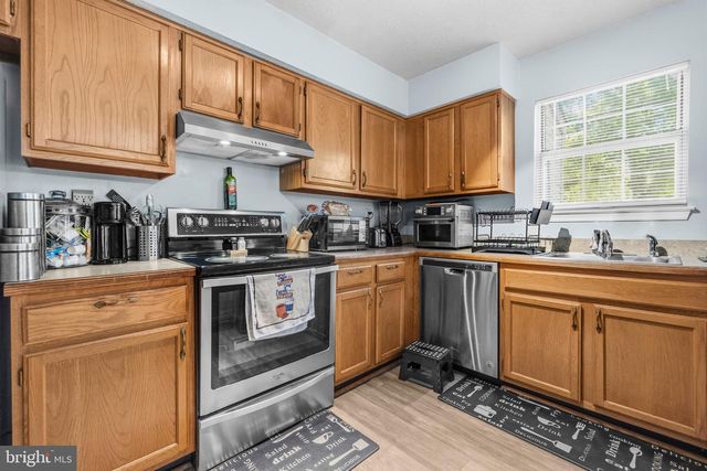 6056 RED SQUIRREL PL, Waldorf, MD 20603