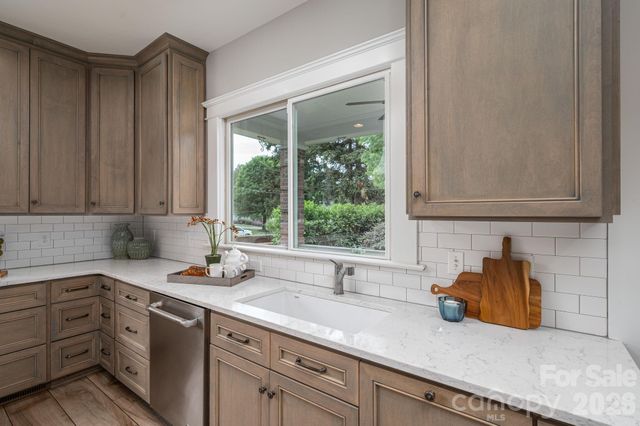 307 N Main Street, Belmont, NC 28012