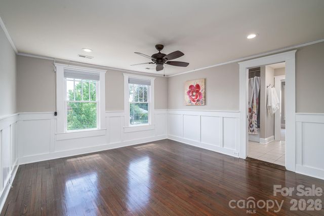 307 N Main Street, Belmont, NC 28012