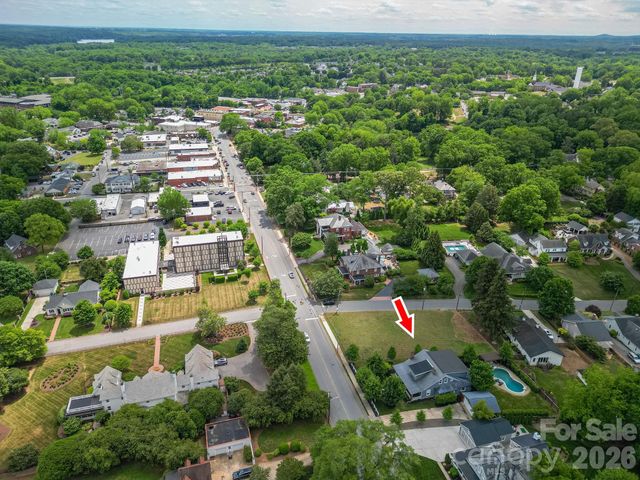 307 N Main Street, Belmont, NC 28012