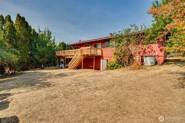 1415 Cloverdale Road, Kalama, WA 98625