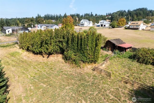 1415 Cloverdale Road, Kalama, WA 98625