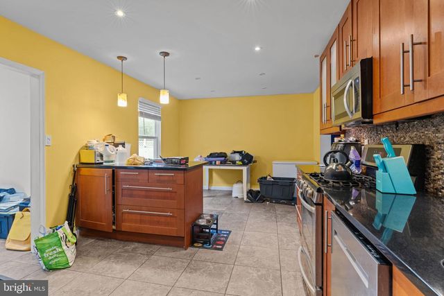 1 WOODHAVEN WAY, Sicklerville, NJ 08081